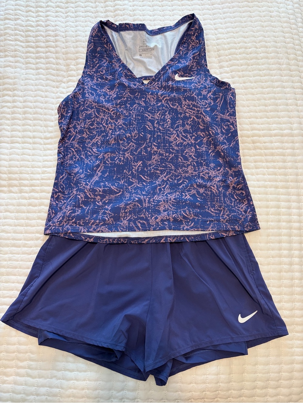 Nike Purple & Pink Printed Racerback Tank & Shorts Athletic Set Small